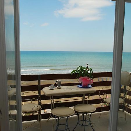 Vacanze Toscane In The Seaside Marina di Castagneto Carducci Room photo